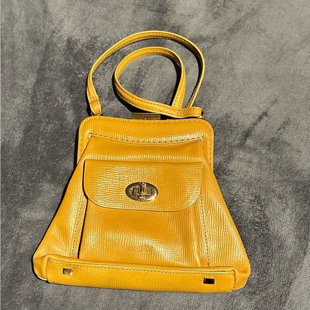 DKNY Mini Clasp Purse Crossbody Genuine Leather